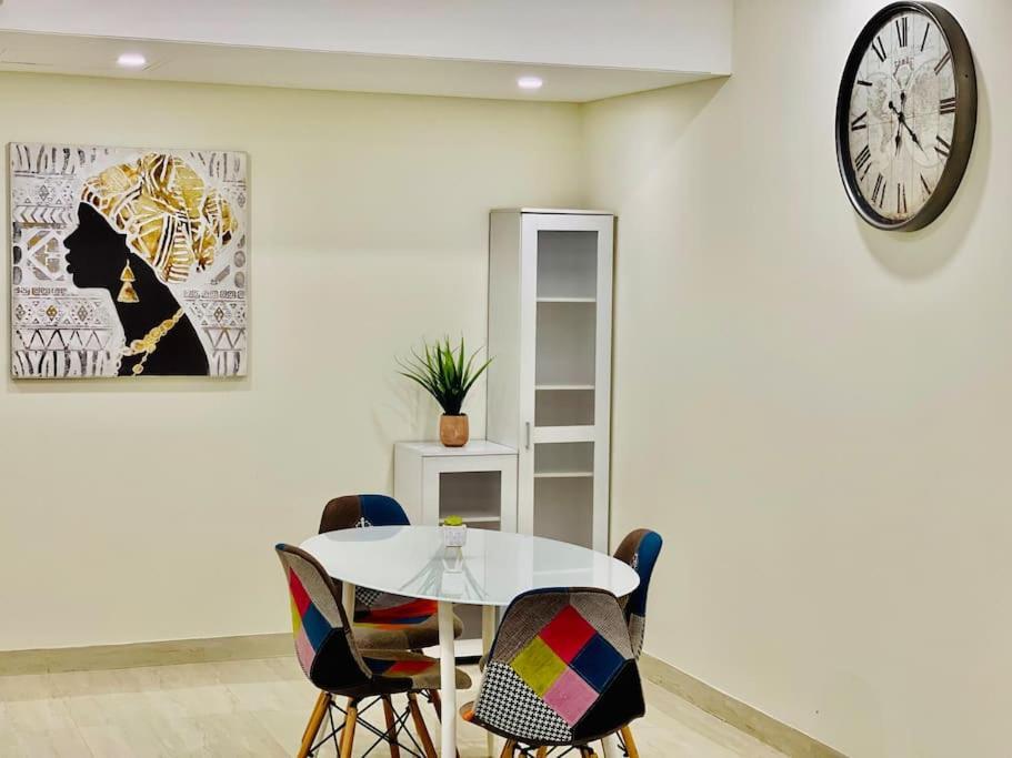 Noor 2 Bedroom Apartment For Beautiful Holiday Muscat Luaran gambar