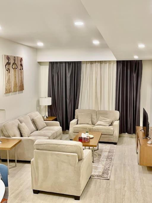 Noor 2 Bedroom Apartment For Beautiful Holiday Muscat Luaran gambar
